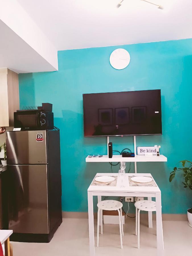 Shore 2 Residences 1Br Deluxe Room In Moa Complex มะนิลา ภายนอก รูปภาพ