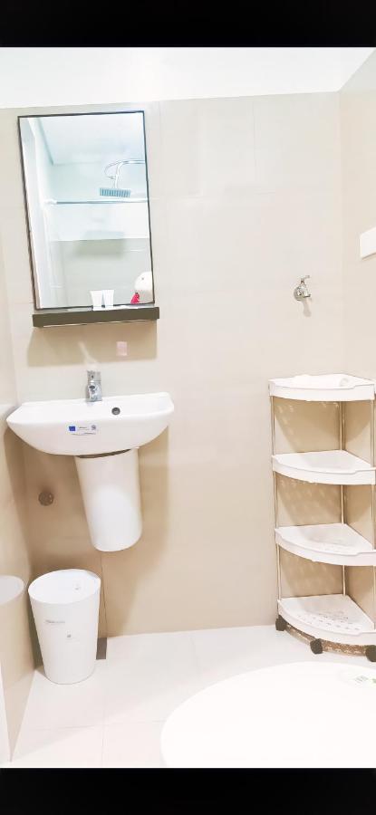 Shore 2 Residences 1Br Deluxe Room In Moa Complex มะนิลา ภายนอก รูปภาพ