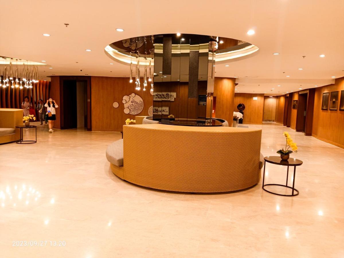Shore 2 Residences 1Br Deluxe Room In Moa Complex มะนิลา ภายนอก รูปภาพ
