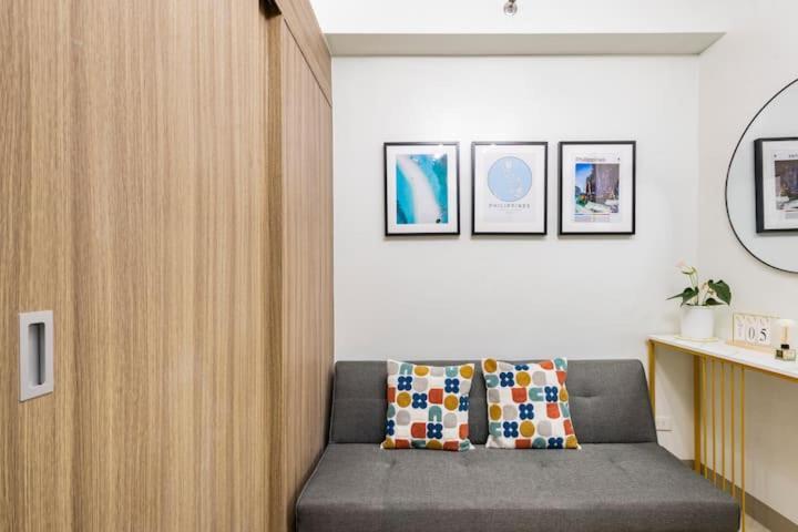 Shore 2 Residences 1Br Deluxe Room In Moa Complex มะนิลา ภายนอก รูปภาพ