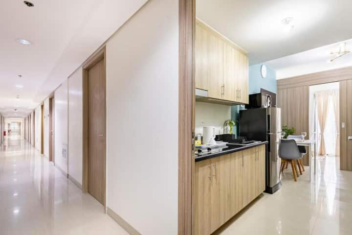 Shore 2 Residences 1Br Deluxe Room In Moa Complex มะนิลา ภายนอก รูปภาพ